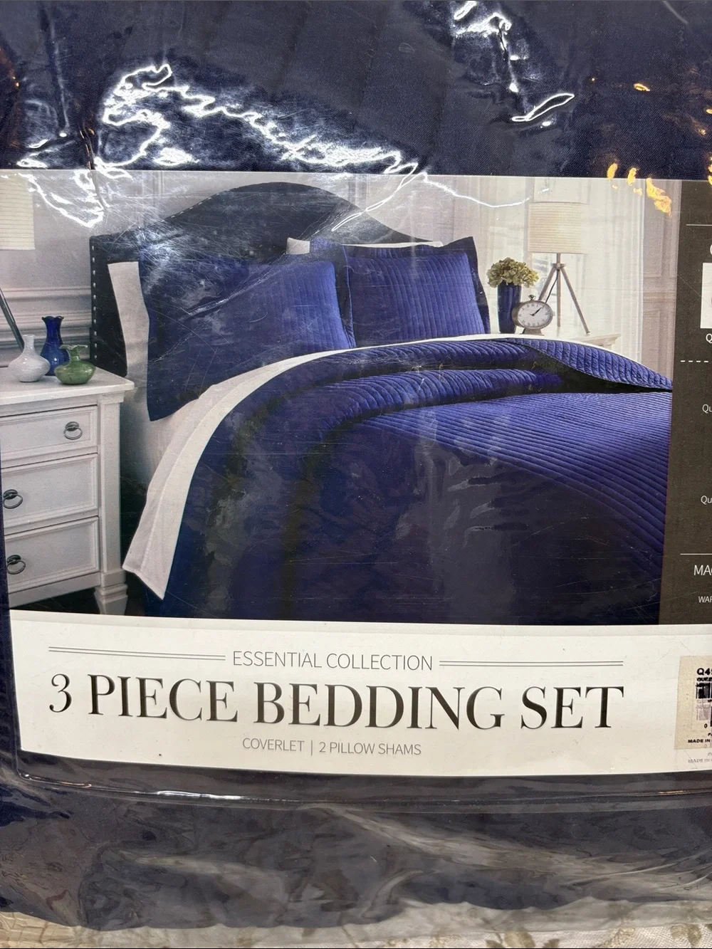 Queen coverlet set
